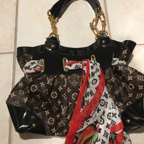 louis vuitton scarf for purse